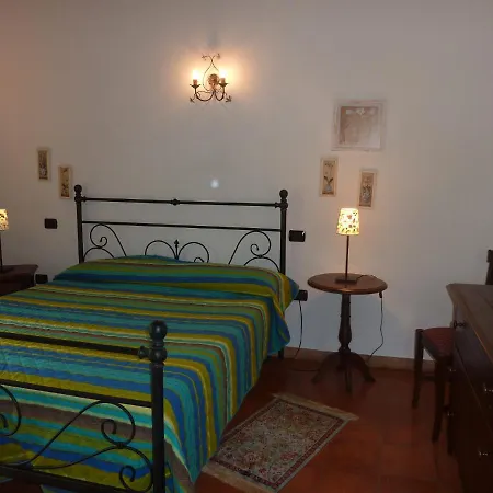 Ripe Sleeps 6 Pool Wifi Villa